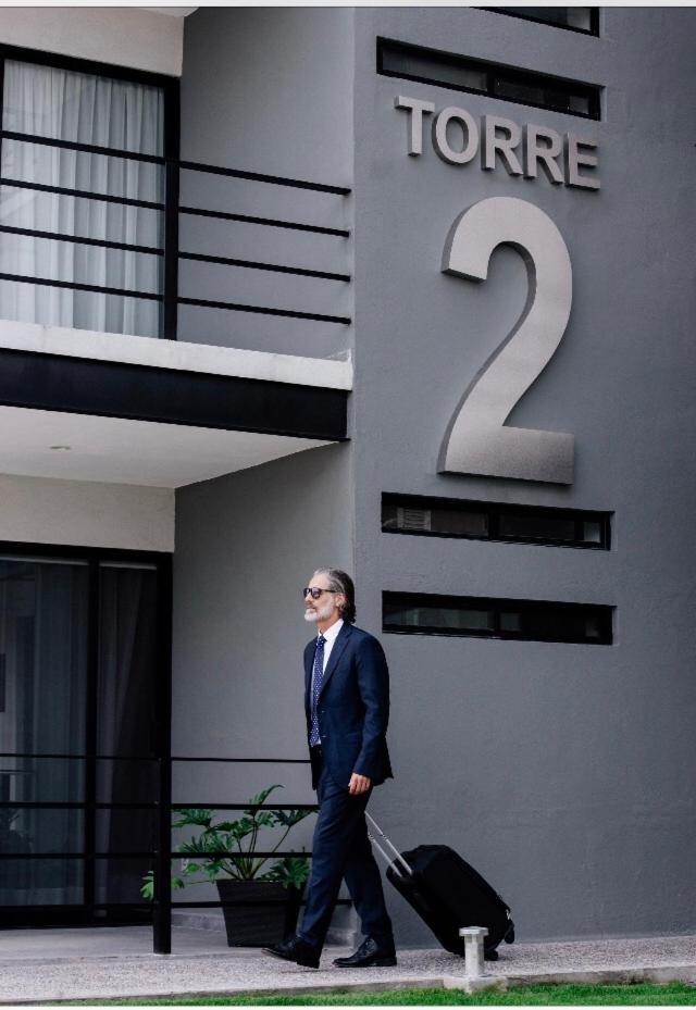 Ventura Apartments Celaya  Dış mekan fotoğraf